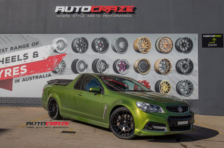 HOLDEN-COMMODORE-M-SPEC-MATTE-BLACK